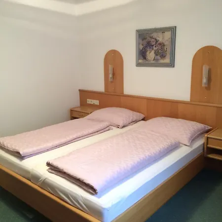 Pensionat Haus Erwin Spiss *